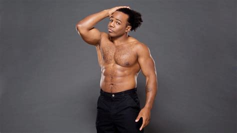 xavier woods naked